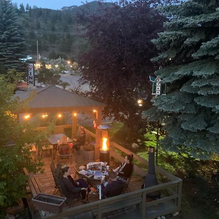 Destination Inn Radium Hot Springs Ngoại thất bức ảnh