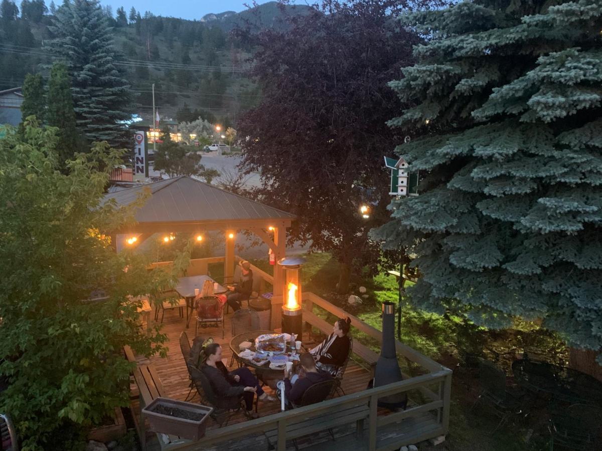 Destination Inn Radium Hot Springs Ngoại thất bức ảnh